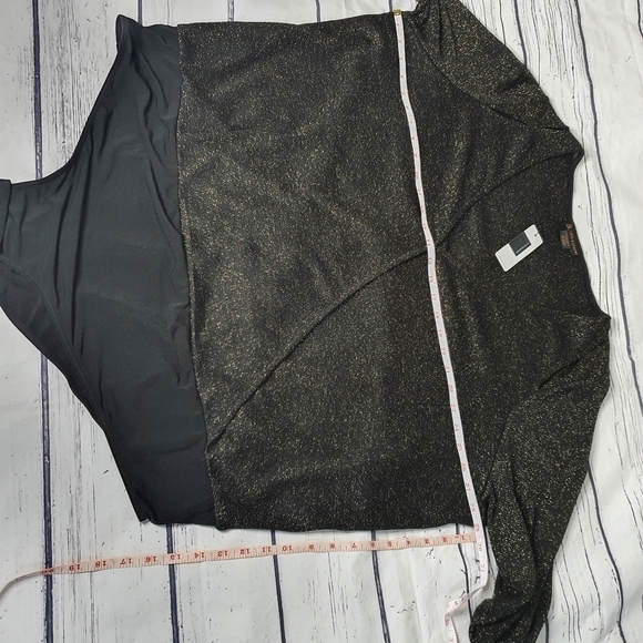 Love & Legend Metallic Long Sleeves Bodysuit - Picture 5 of 7